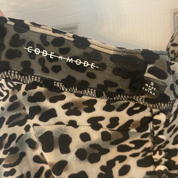 CodexMode leopard print top - Picture 7 of 7